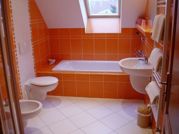 Плитка для маленькой ванной комнаты - фото